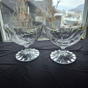 MIKASA Footed Dessert Christmas Tree Bowl Set of 2